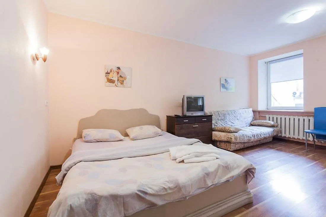 Cozy Apartments Near Olympic Stadium كييف